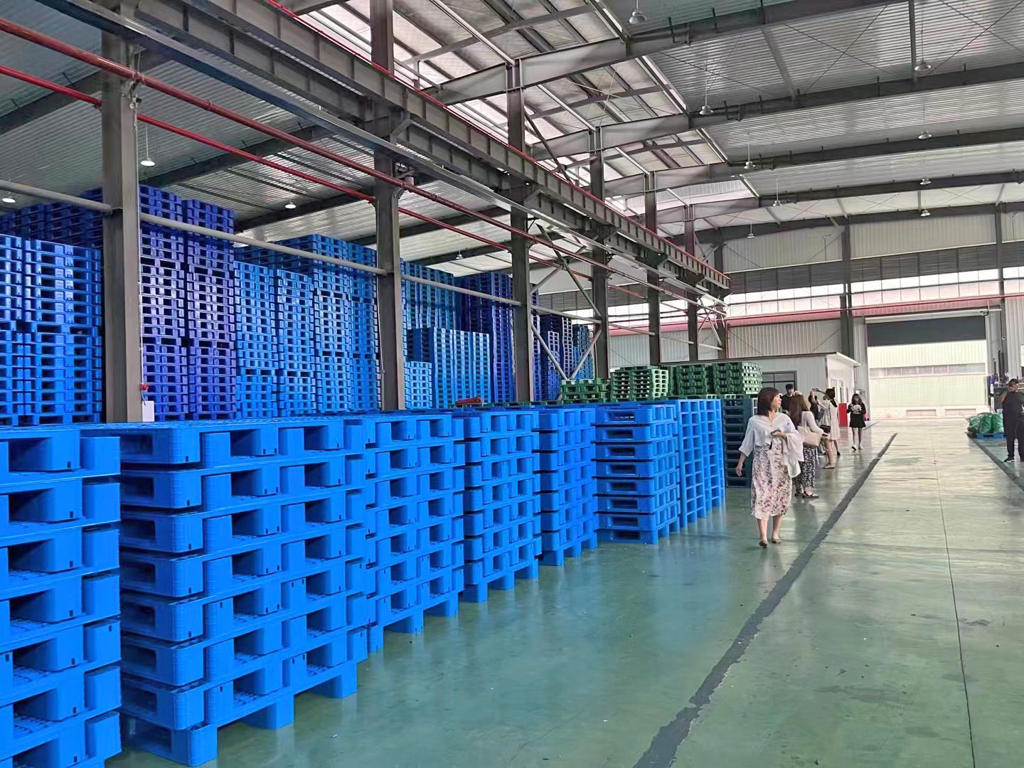 江苏世界杯八强竞猜(China)官方网站组织员工赴重庆力优分厂参观学习